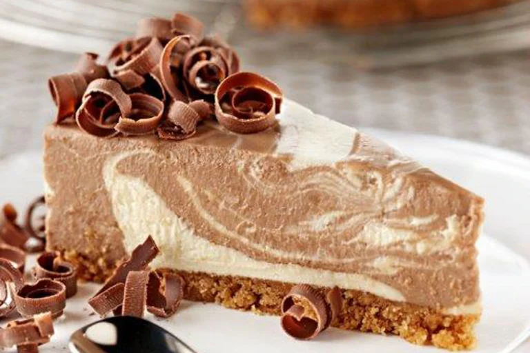Chocolate Swirl Cheesecake