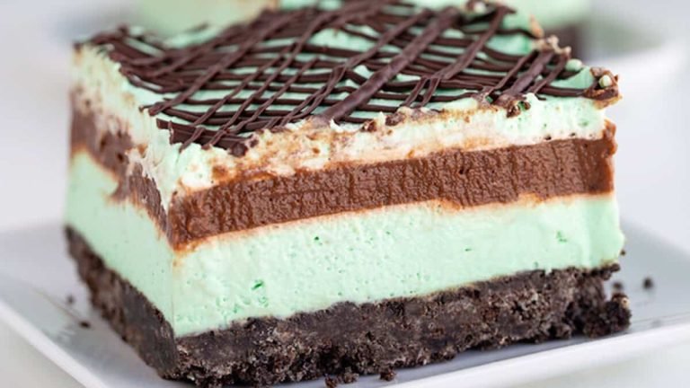 St. Patrick’s Day Mint Chocolate Cake