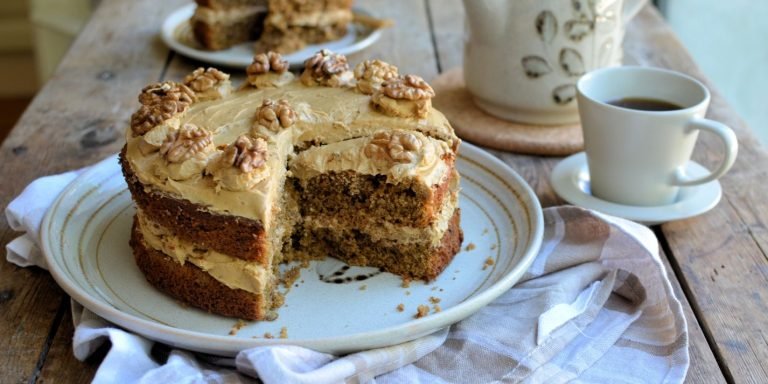 Coffee Walnut Sponge Cake